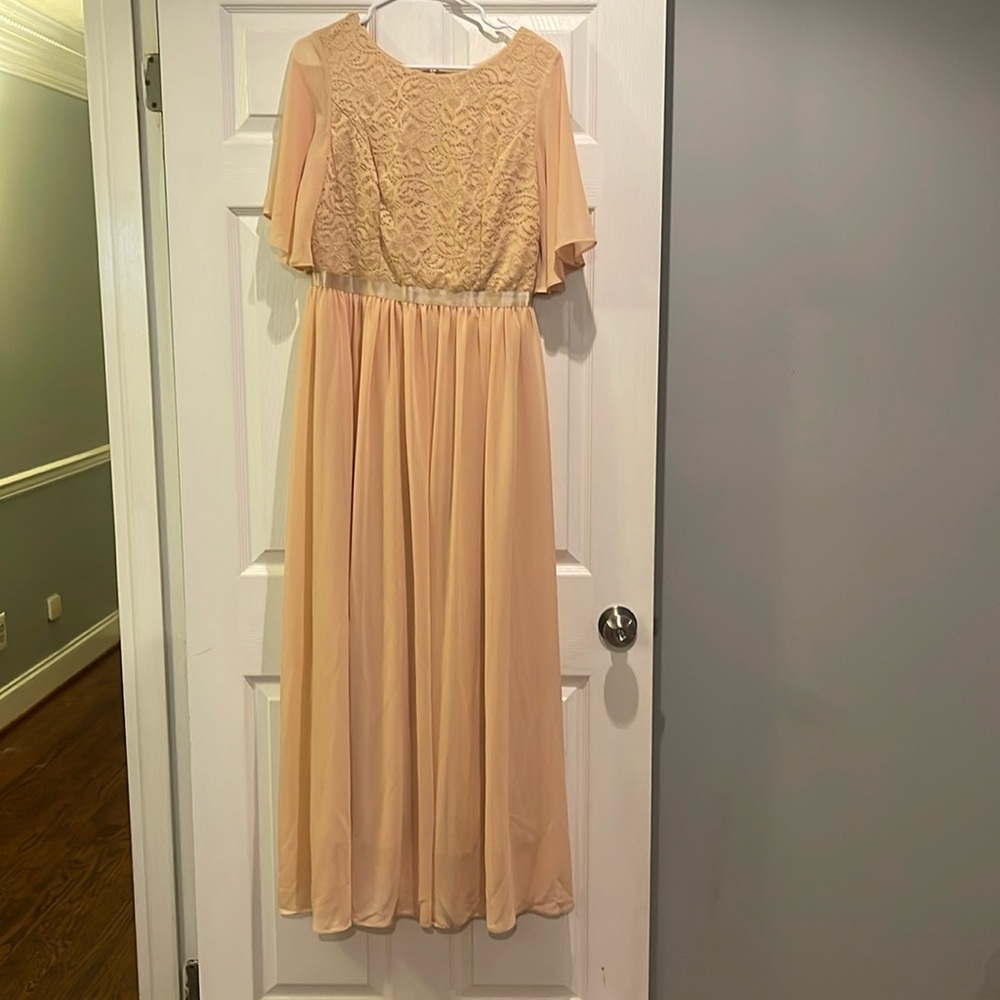 New yellow/cream wedding dress shear sleeve with lining  beautiful